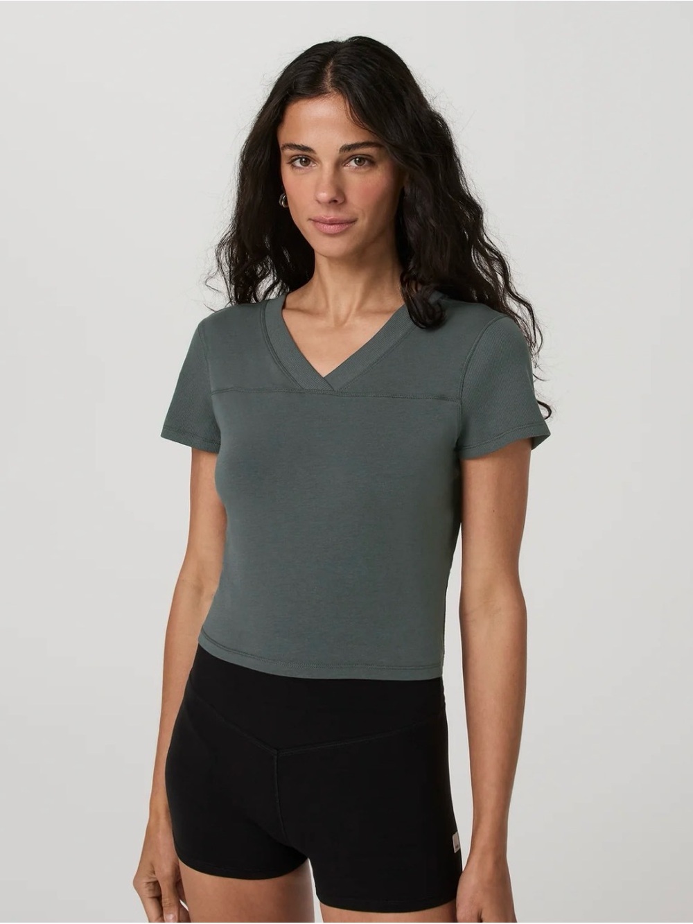 VUORI Tuvalu Double V Neck in Dark Jade